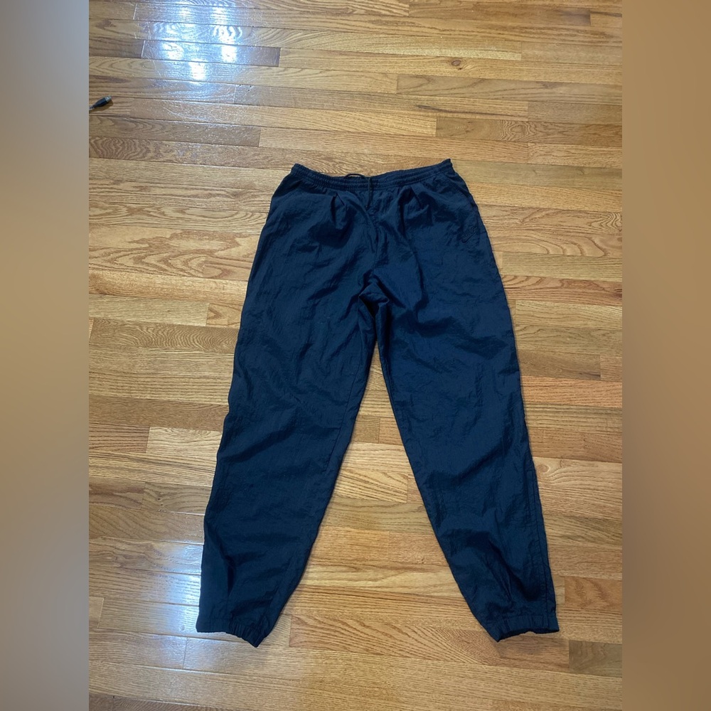 Nike black Track Pants M Windbreaker, Nylon, drawstring, Ankle Zip Joggers.